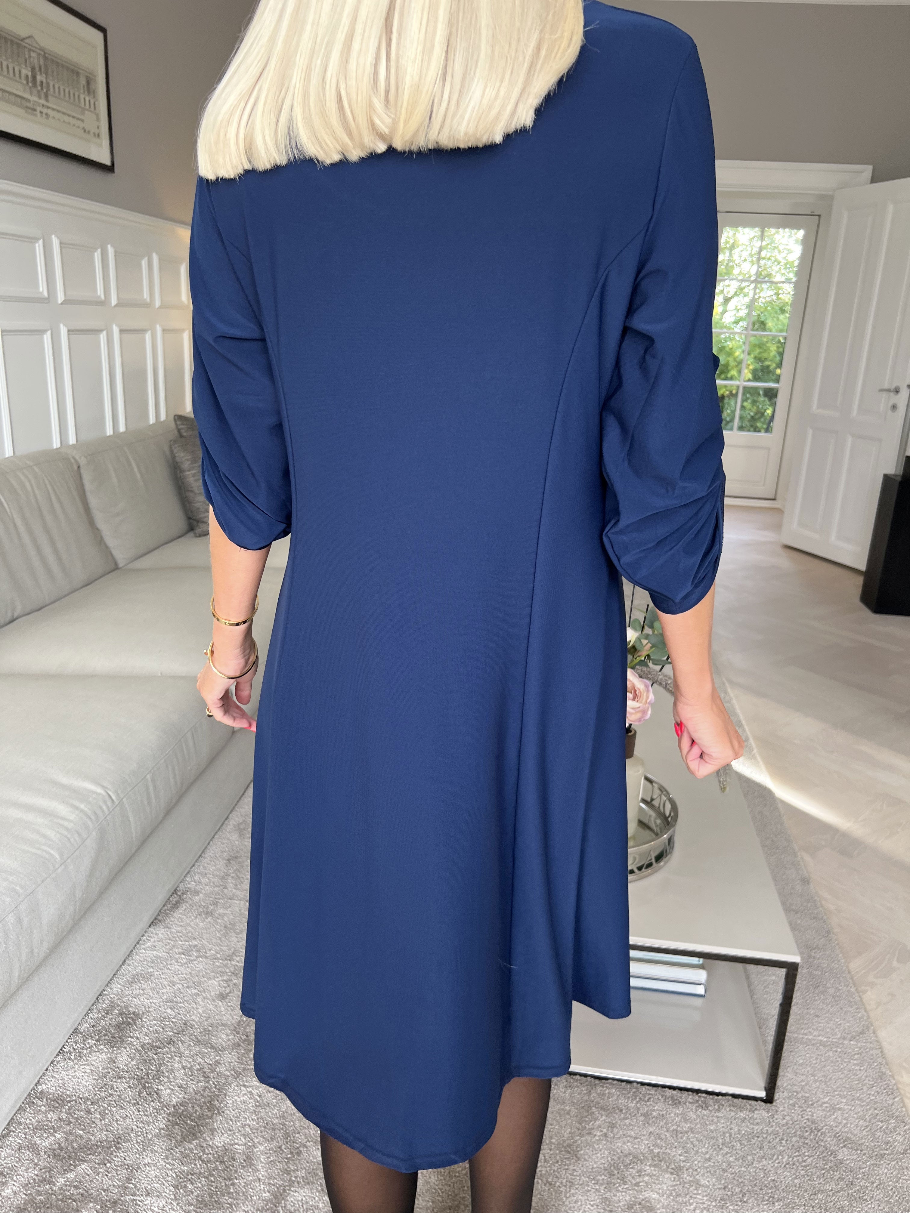 Maj Plain L/S - Elastisk ensfarvet kjole